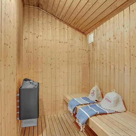 In With Sauna Prázdninový dům *